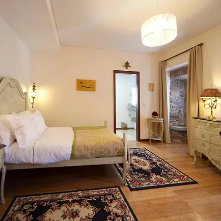 Bed and Breakfast Artvilla Cadaval