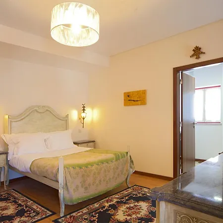 Bed and Breakfast Artvilla 4*