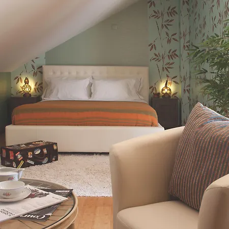Artvilla 4*