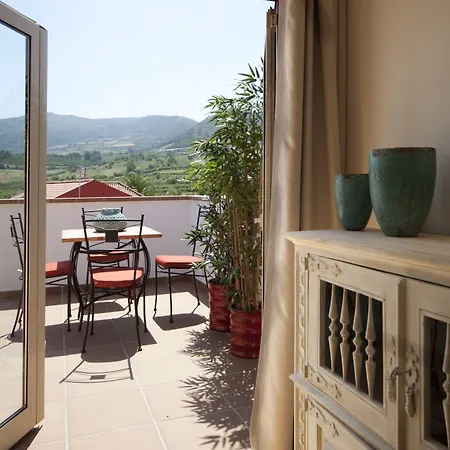 Artvilla 4*